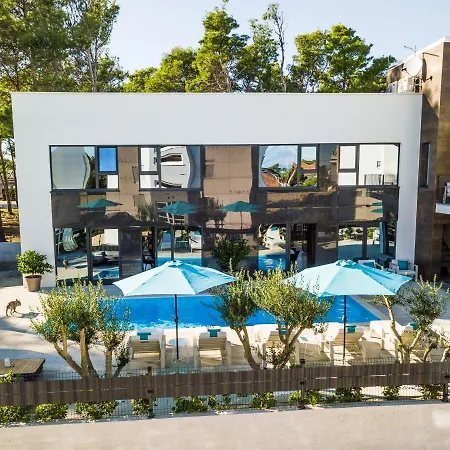 Apartament Olive Tree Mansion Vir